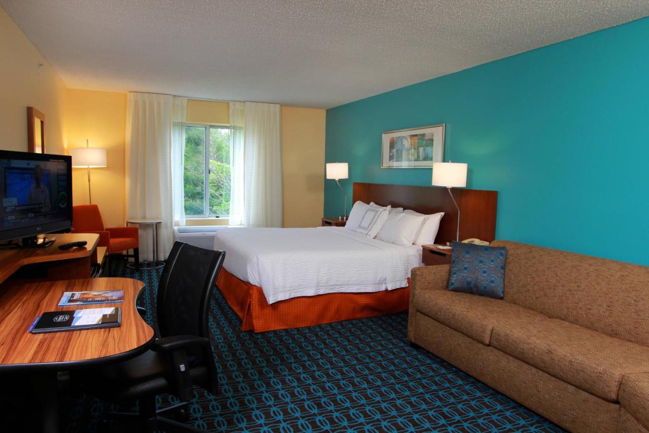 Fairfield Inn & Suites Traverse City Exterior photo