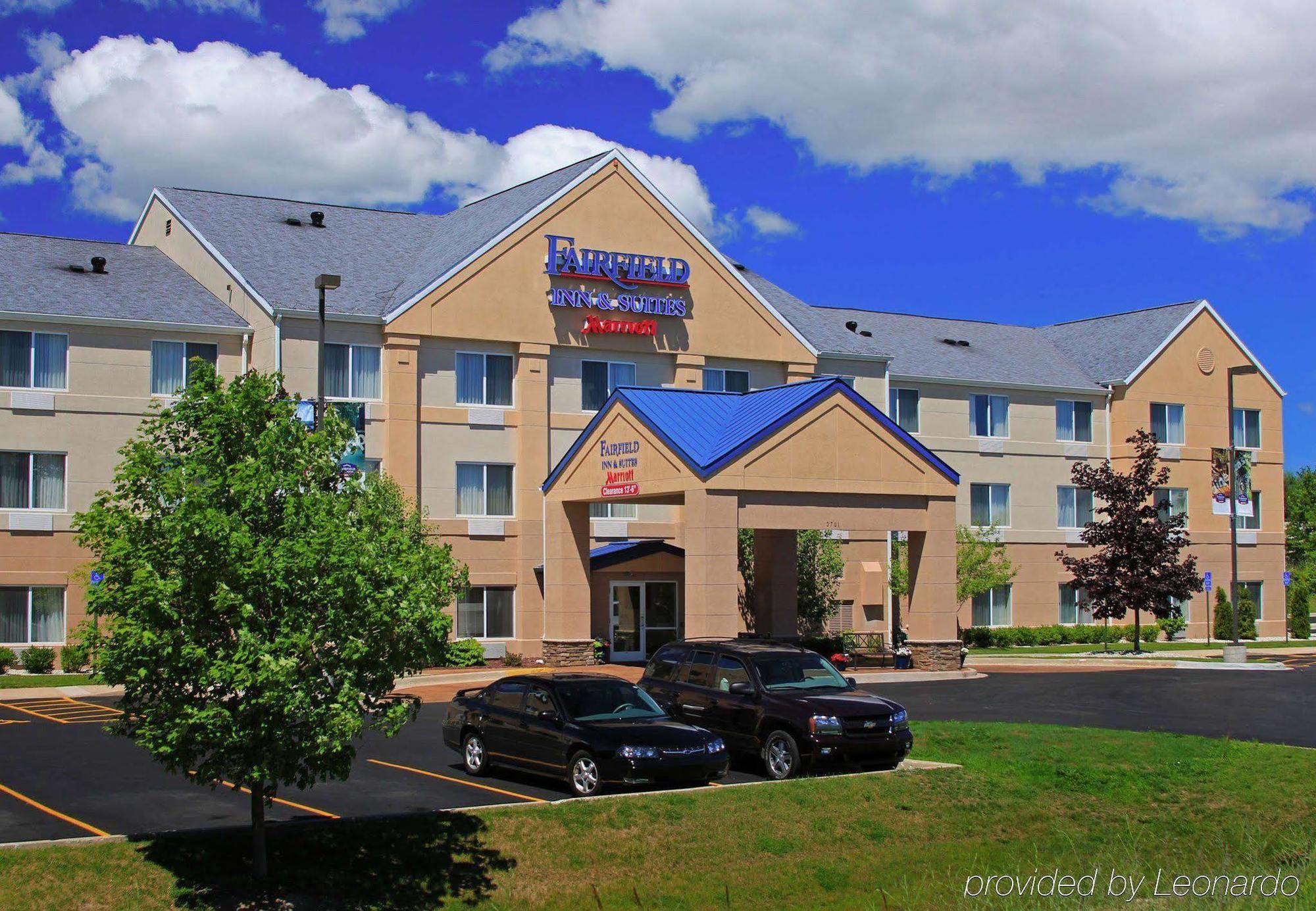 Fairfield Inn & Suites Traverse City Exterior photo