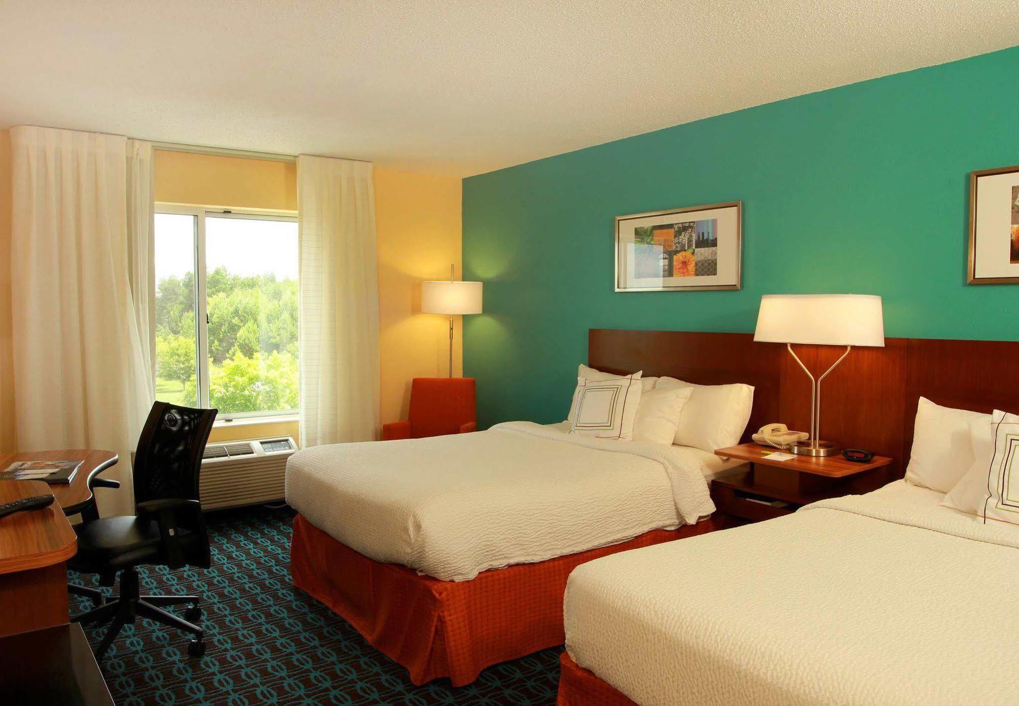 Fairfield Inn & Suites Traverse City Exterior photo